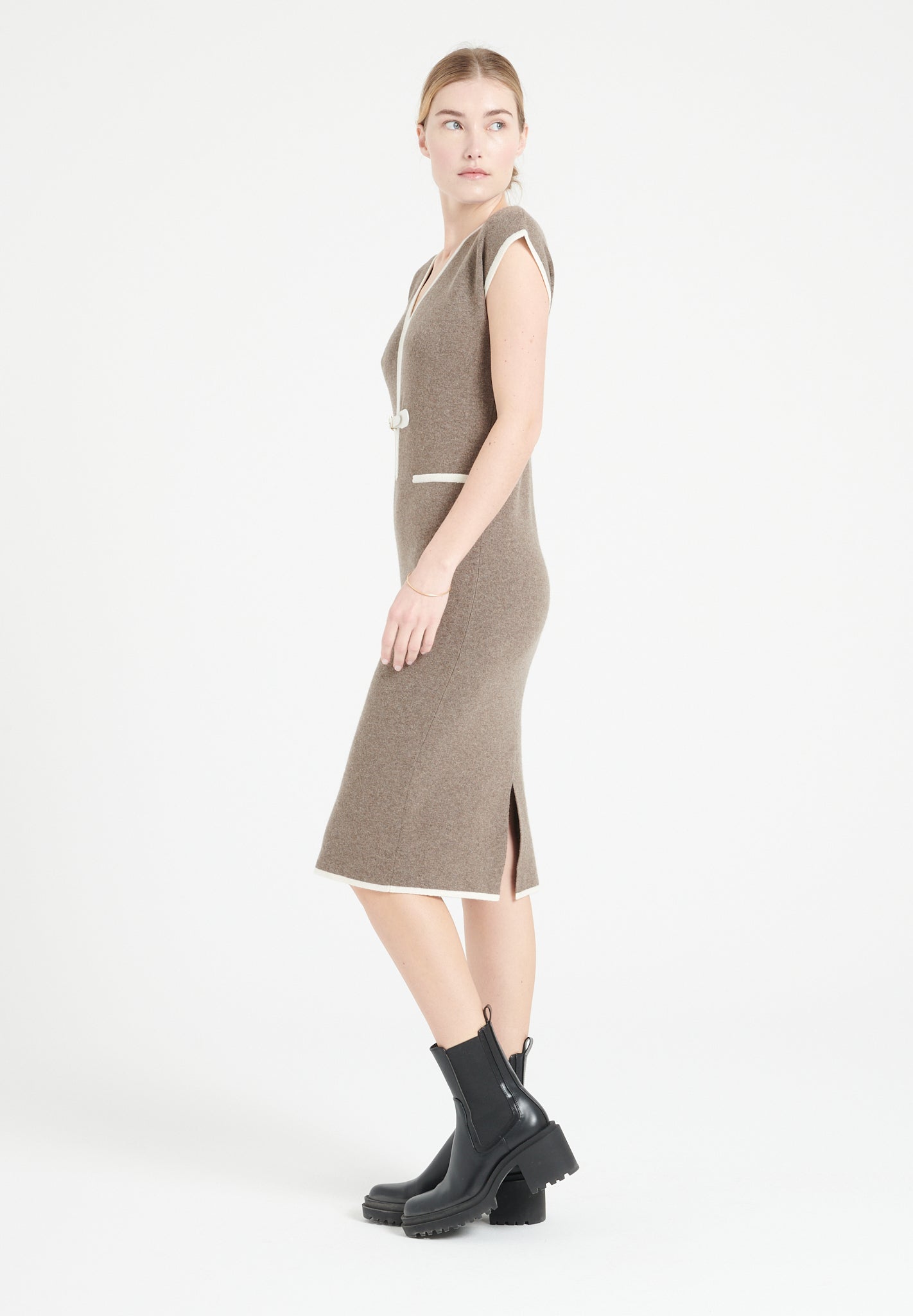 Cashmere V - neck midi dress in taupe milano knit - Tuesday Morning - Dresses