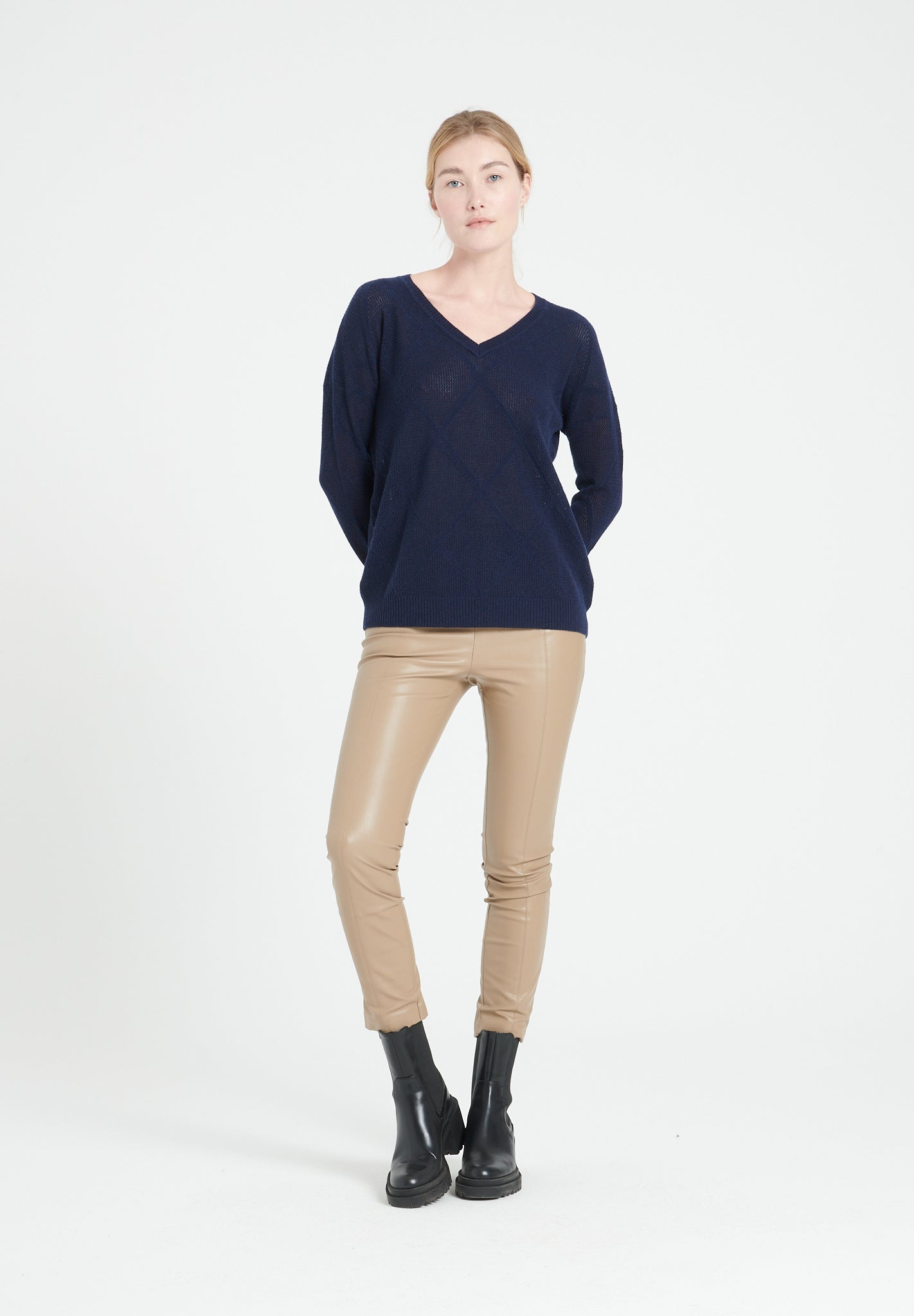 Cashmere V - neck pointelle sweater navy blue - Tuesday Morning - Sweaters & Hoodies