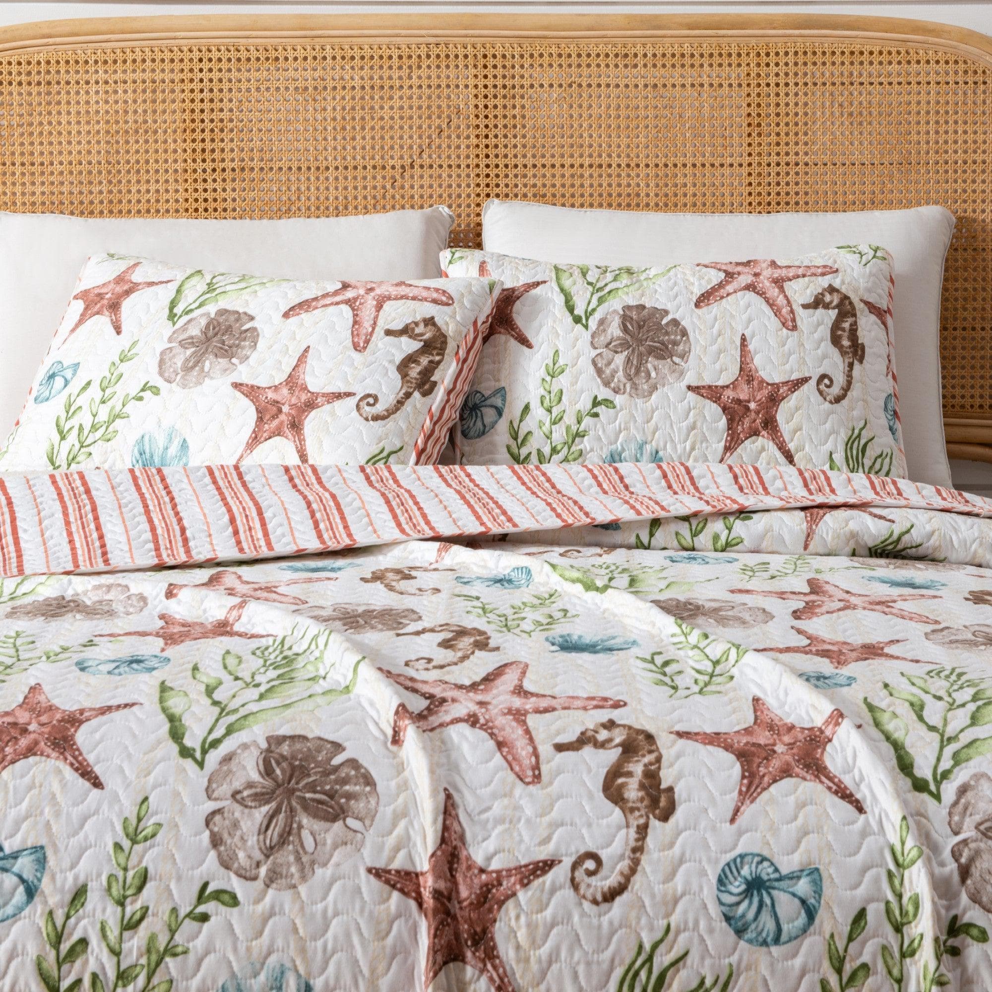 Castaway Coastal Quilt Set - Tuesday Morning - Quilts & Comforters