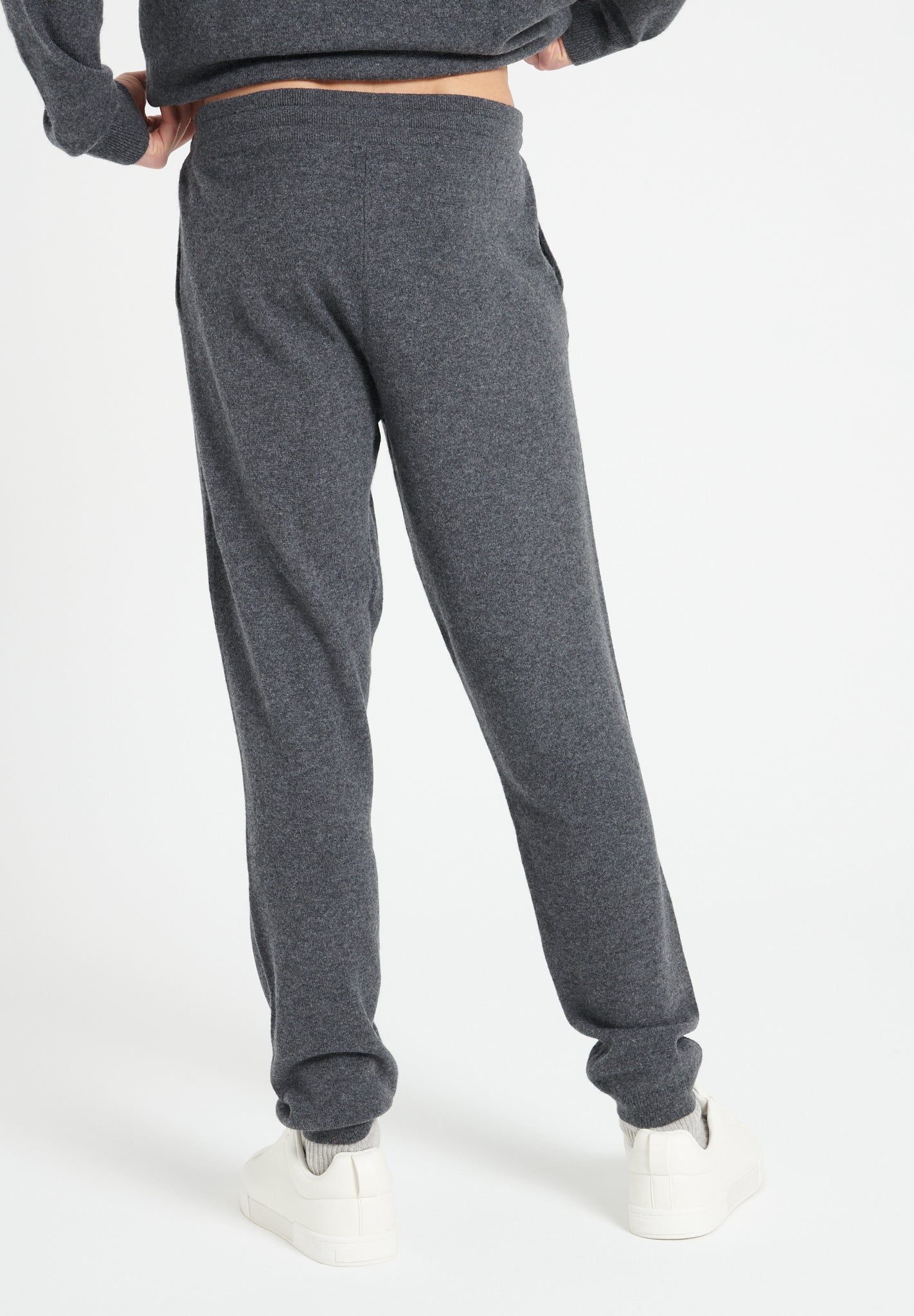 Charcoal grey cashmere sweatpants - Tuesday Morning - Pants