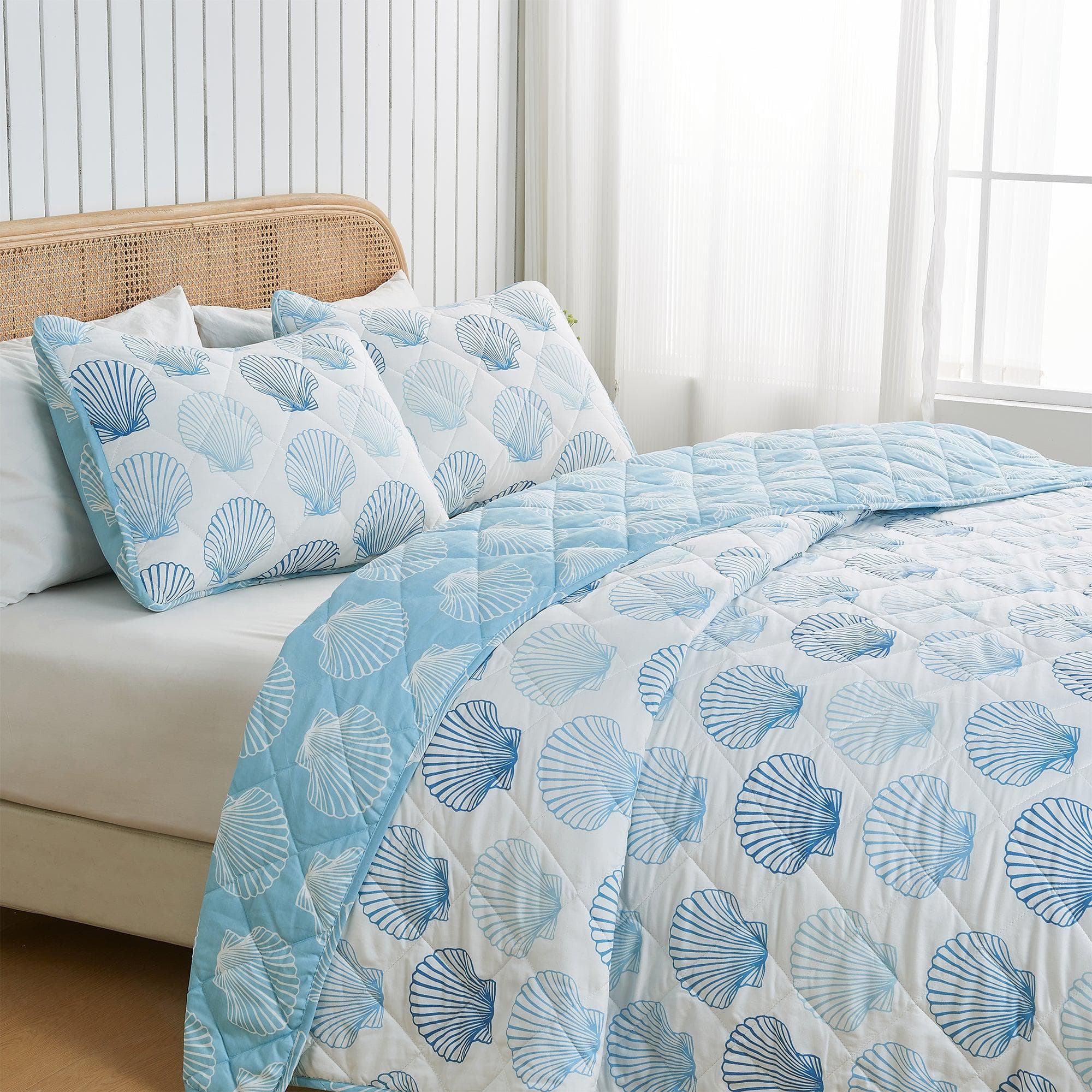 Coastal Blue Seashell Quilt Set - Cersi Collection - Tuesday Morning - Quilts & Comforters