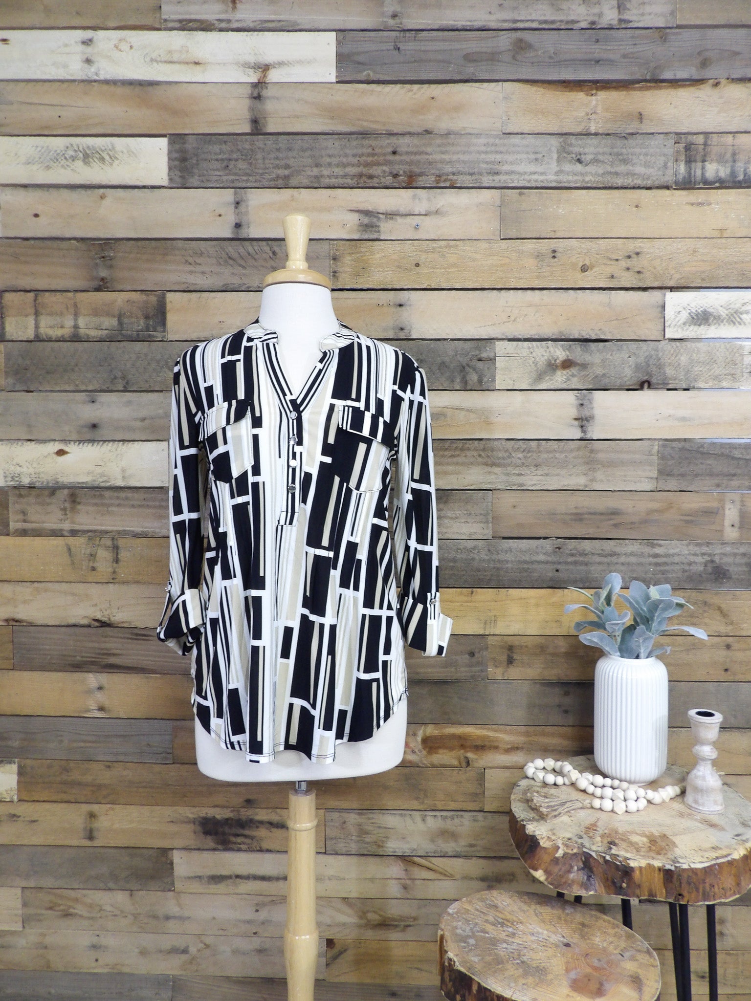 Cocomo Black and White Geometirc Popover With Pleats - Tuesday Morning - Shirts & Blouses