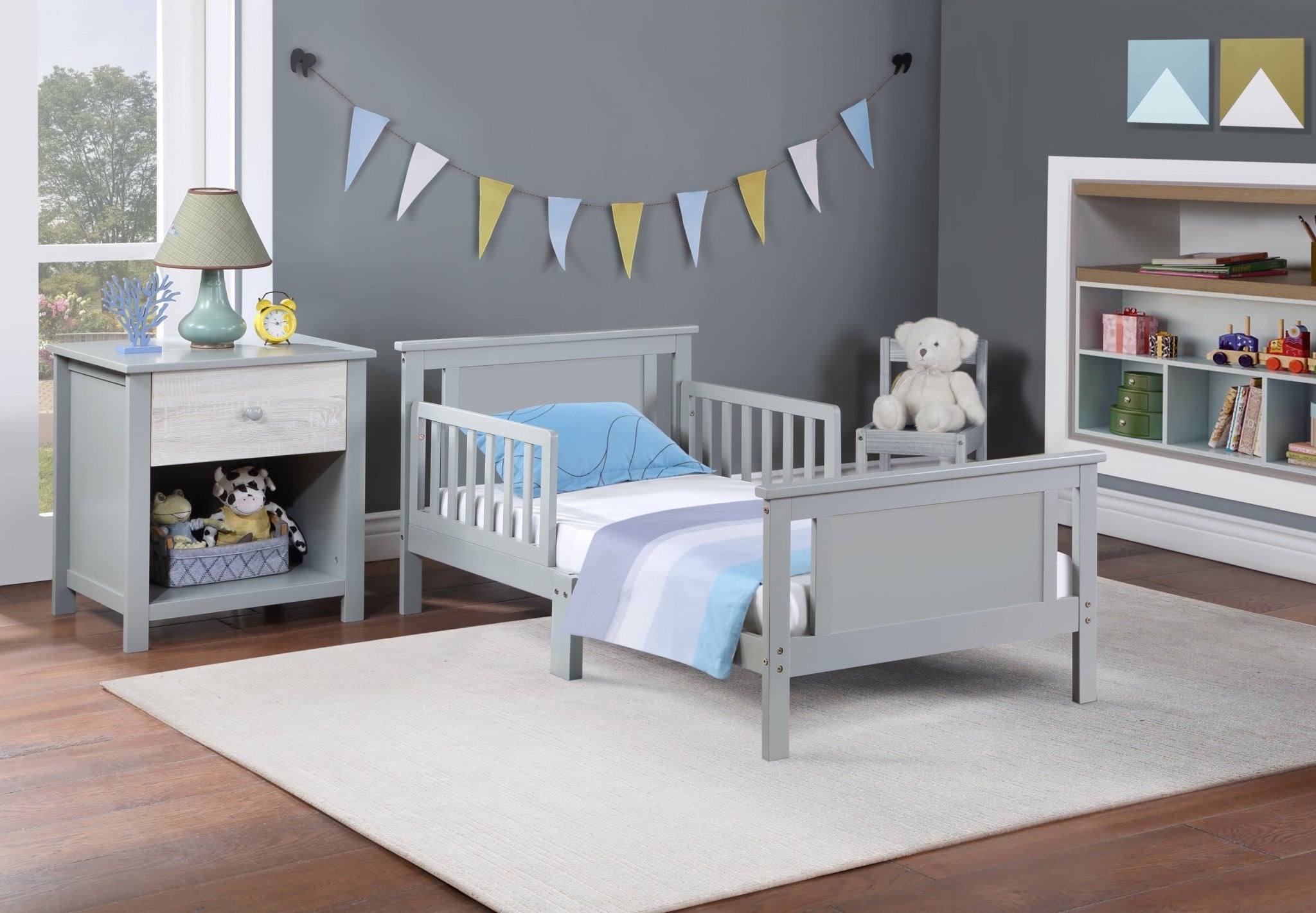 Connelly Reversible Panel Toddler Bed Gray/Rockport Gray - Tuesday Morning - Kids Beds