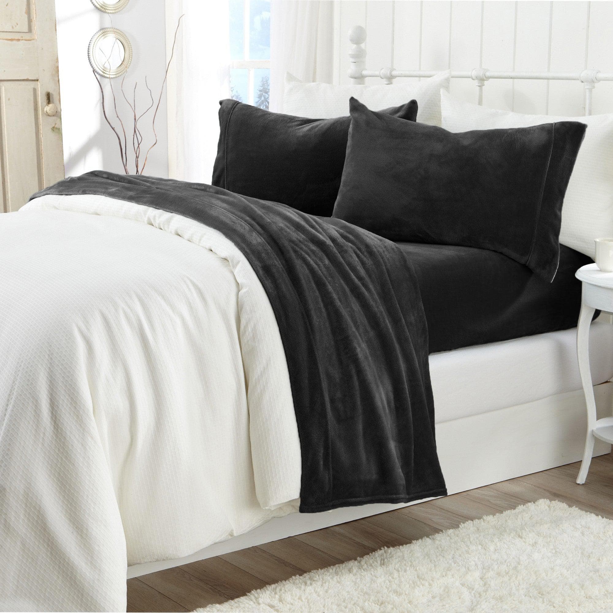 4-Piece Solid Plush Sheet - Velvet Luxe Collection (17 Colors Available)