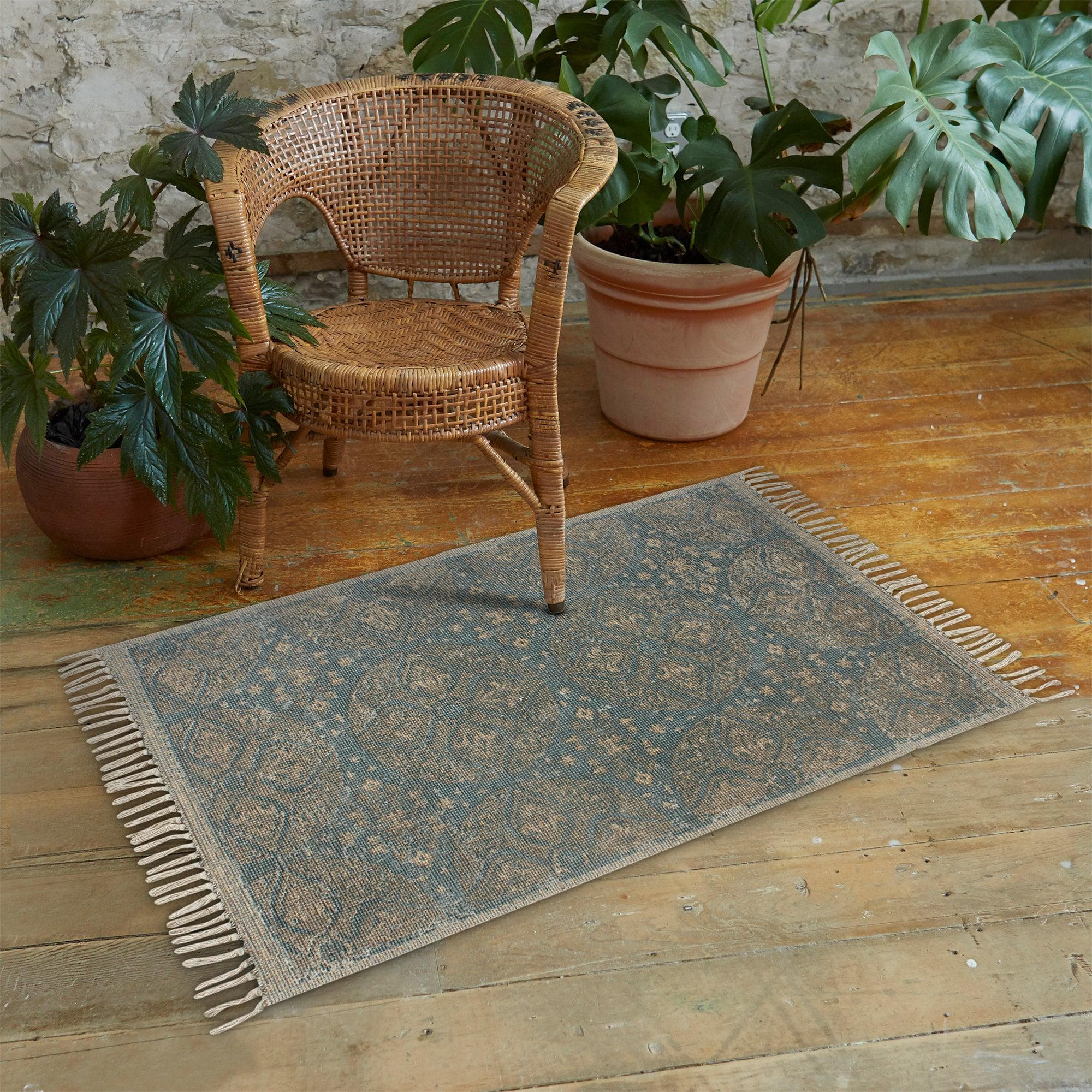 Patina Vie Maison Rugs Hand Tufted Boho Accent Rug with Tassels