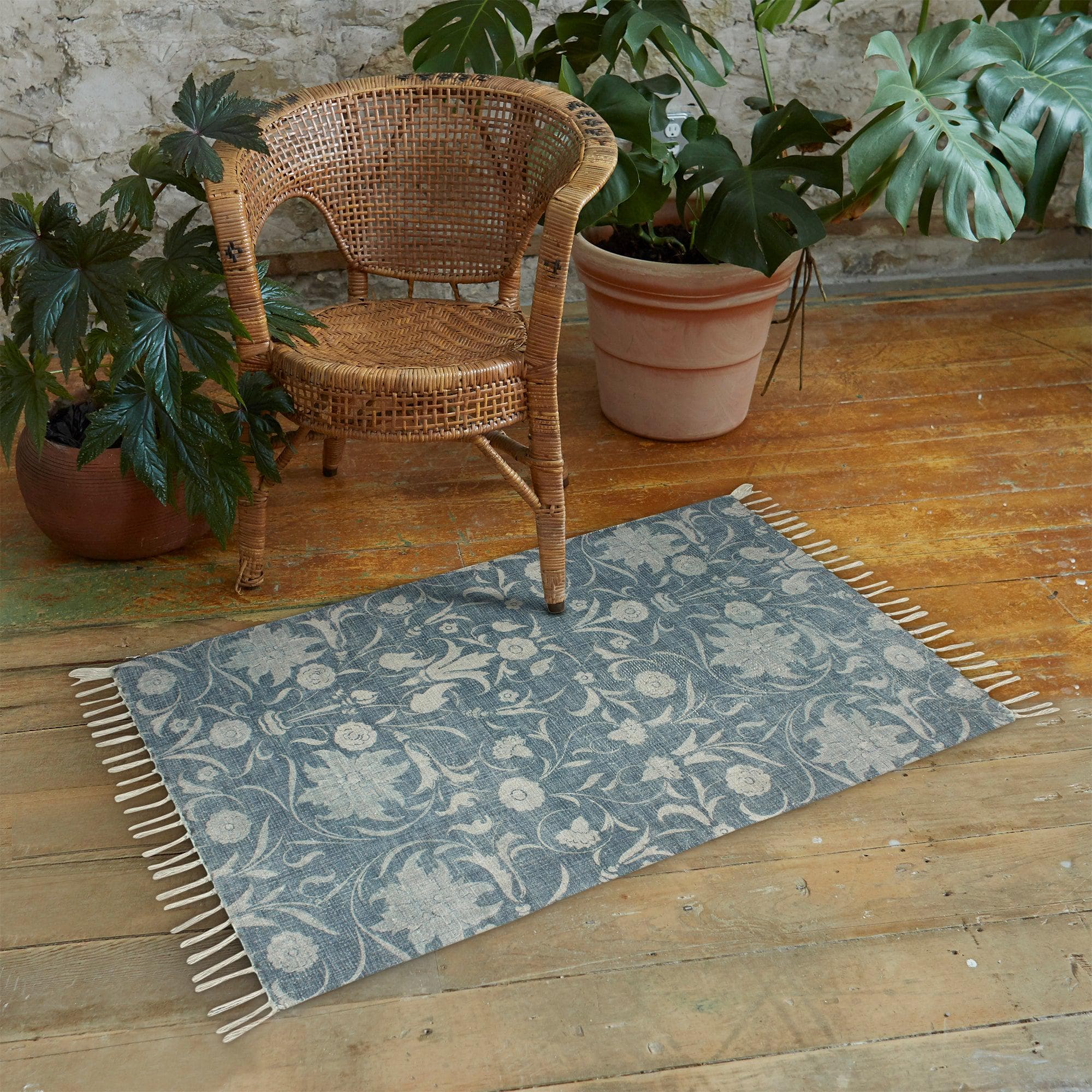 Patina Vie Maison Rugs Hand Tufted Boho Accent Rug with Tassels