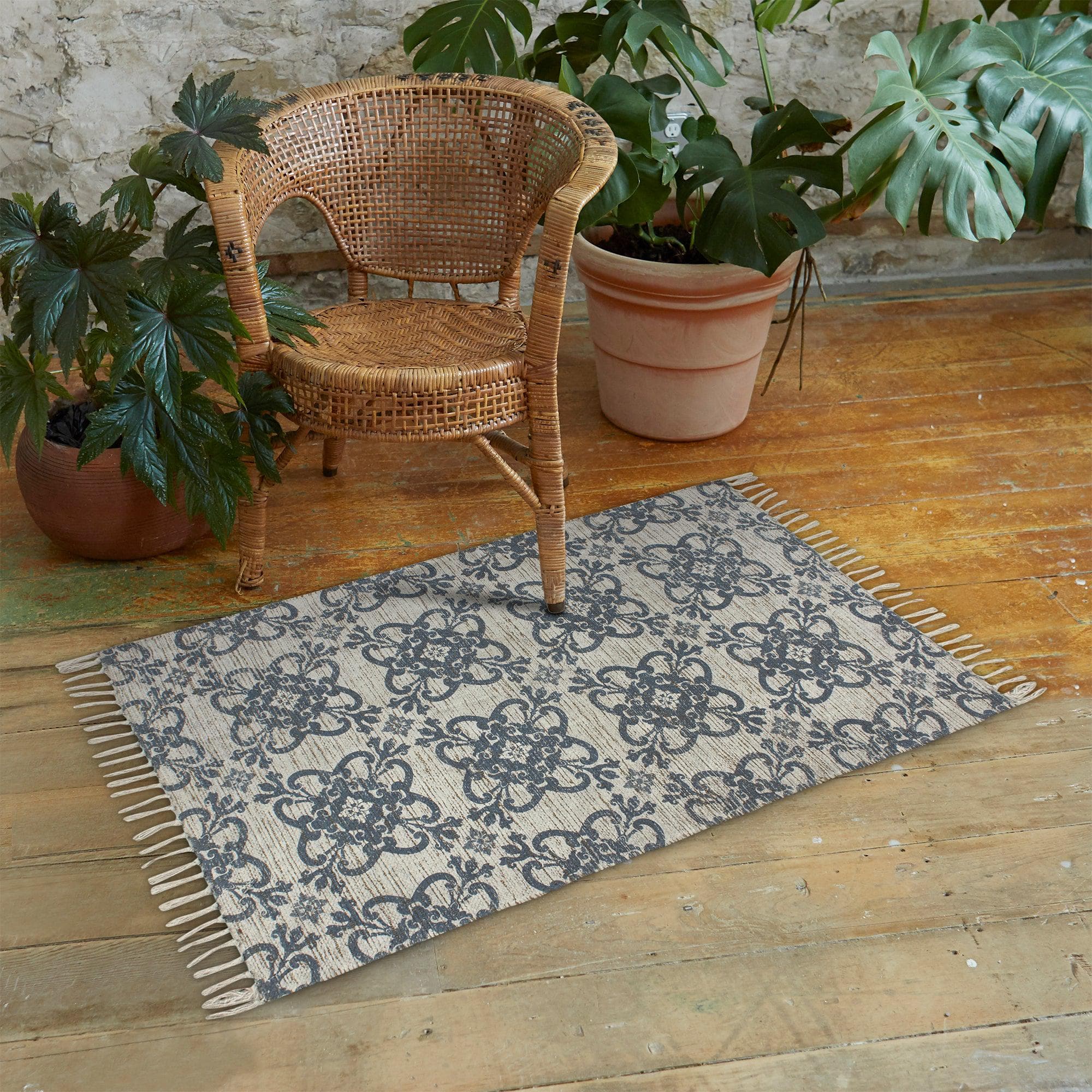 Patina Vie Maison Rugs Hand Tufted Boho Accent Rug with Tassels