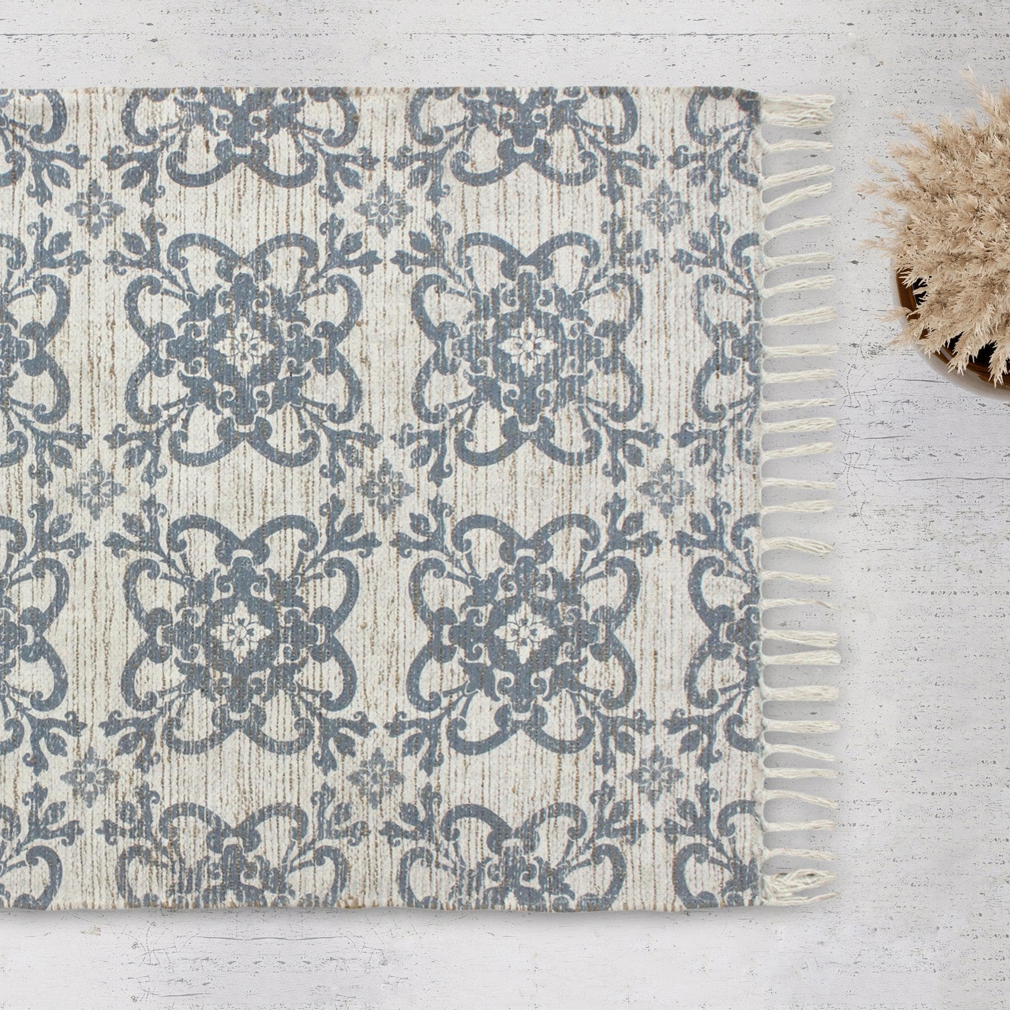 Patina Vie Maison Rugs 3’ x 5’ / Blue / Tan Floral Hand Tufted Boho Accent Rug with Tassels